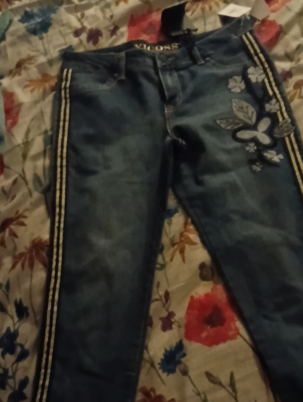 Junior Size 16
